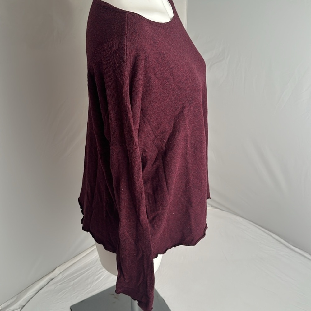 H by Halston Merlot wine color boatneck lightweight sweater - Picture 2 of 8